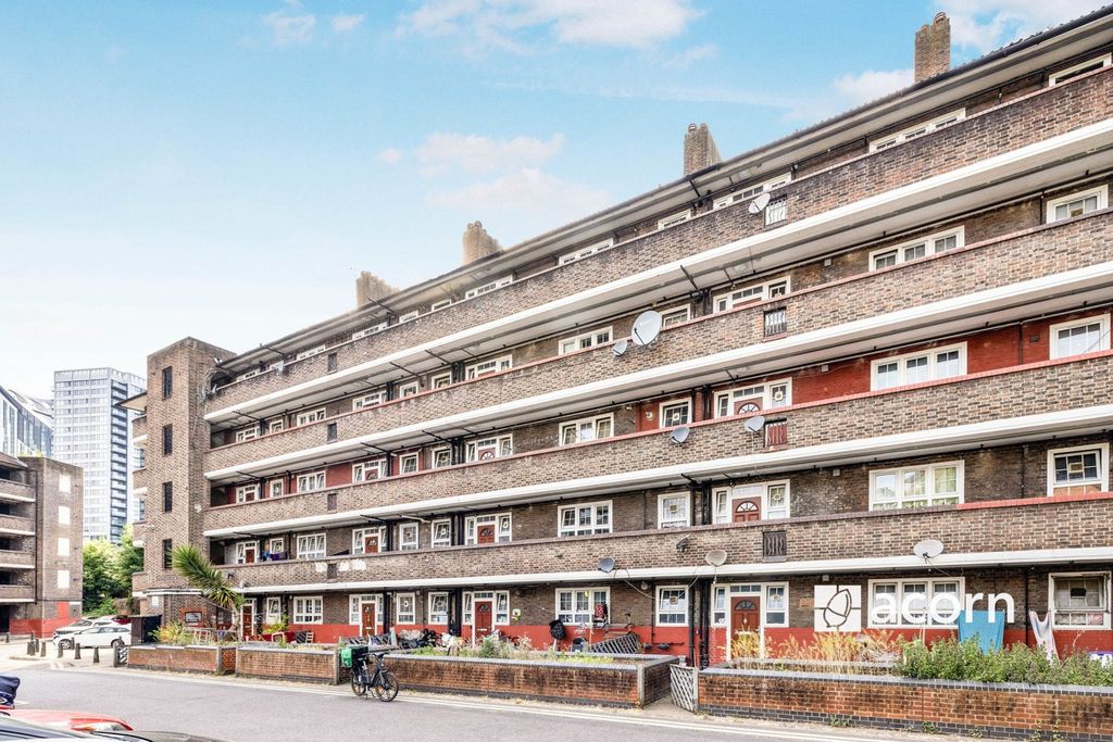 Property photo 2 of 13 External (3)