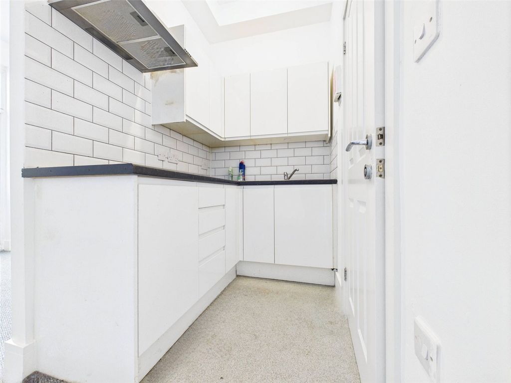 Property photo 2 of 13 Kitchen