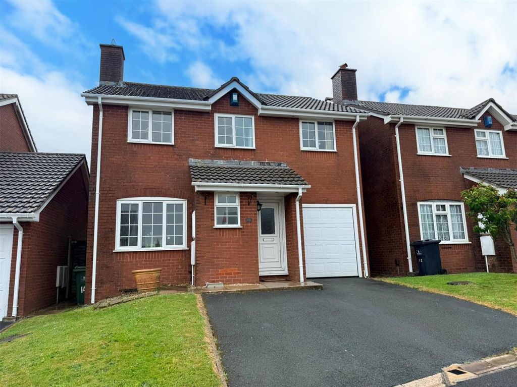 Property photo 1 of 15 St Maurice View, Plympton, Plymouth Pl7 1Fq