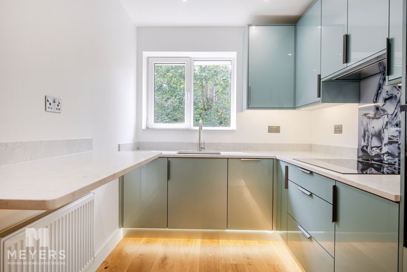 Property photo 1 of 18 Kitchen