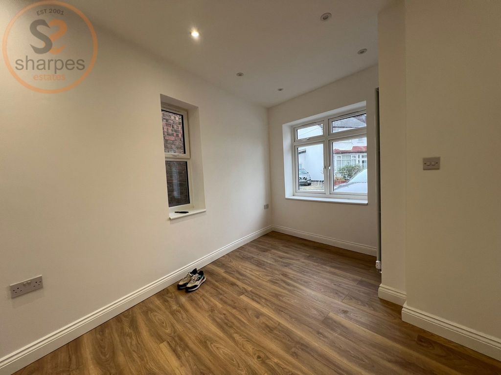 Property photo 2 of 5 Whatsapp Image 2025-12-17 At 12.50.59 (5).Jpeg