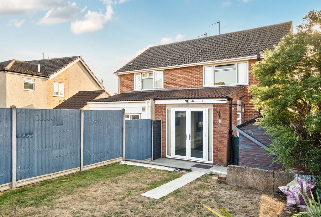 Property photo 3 of 11 Picture 3