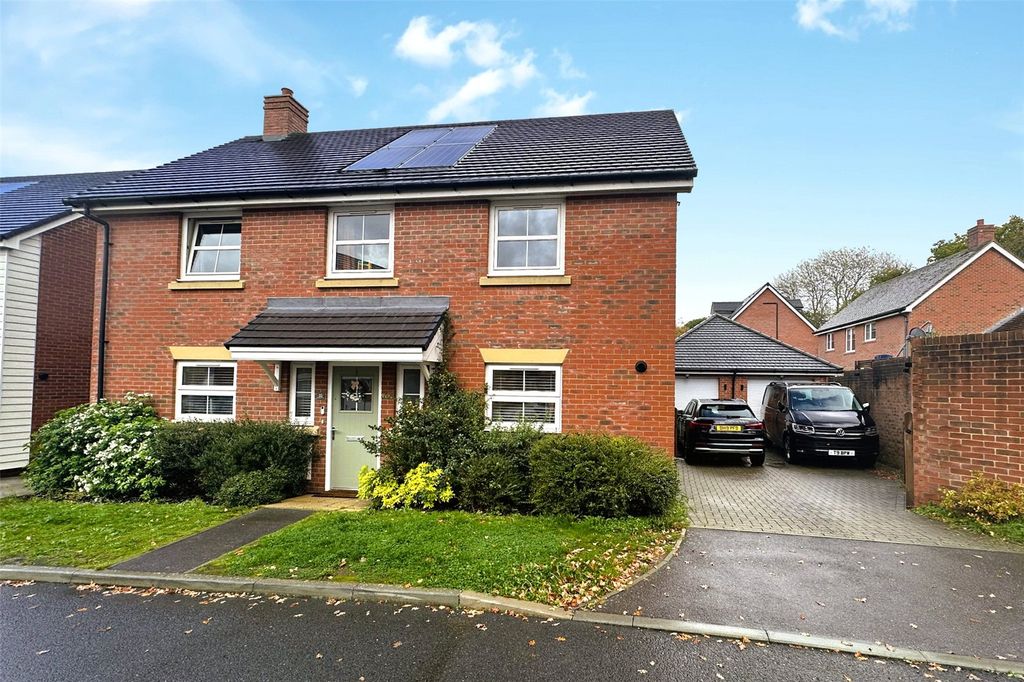 Property photo 1 of 20 Picture No. 24