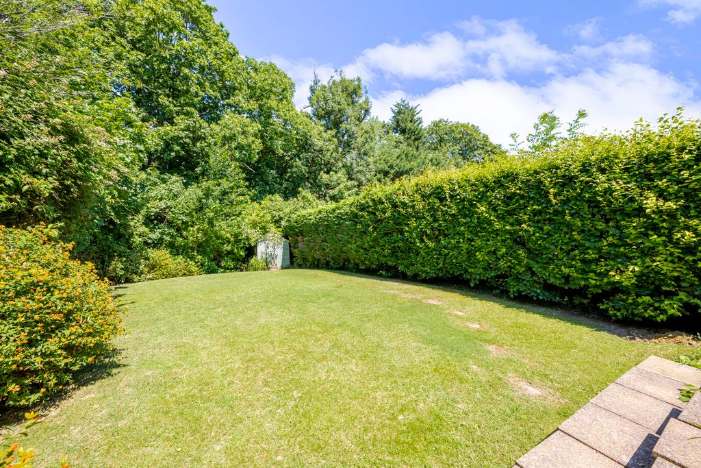 Property photo 3 of 17 Photo 15