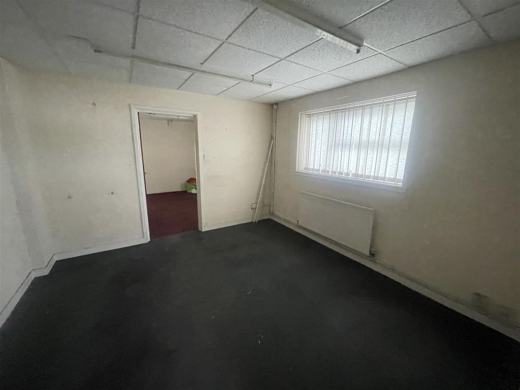 Property photo 3 of 9 Img_6866.Jpg