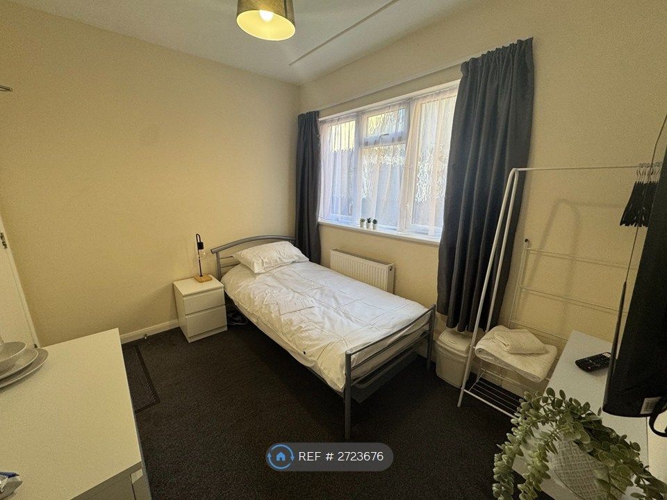 Property photo 3 of 9