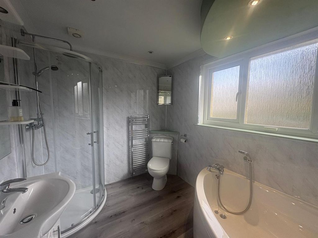 Additional image 11 of 3 bed end terrace house to rentLindsay Loan, Lanark ML11