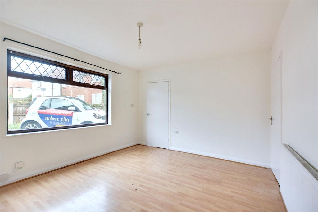 Property photo 2 of 14 Lounge_2.Jpeg