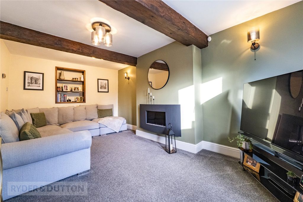 Property photo 3 of 22 Living Room