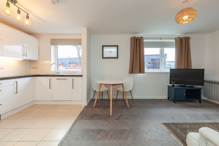 Property photo 3 of 9 271967