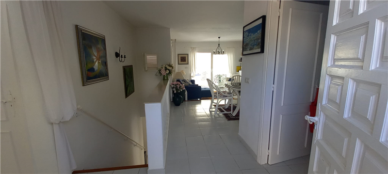 Property photo 3 of 30 Entrance (Upper Floor)