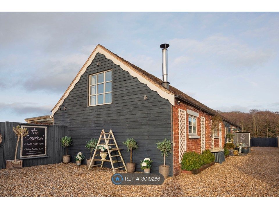 Property photo 2 of 30 Beautiful Converted Barn