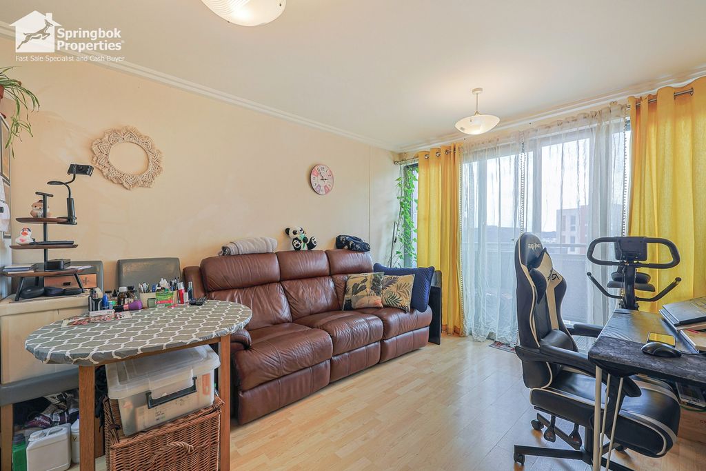 Property photo 3 of 13 2