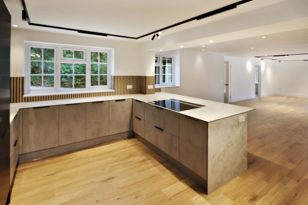 Additional image 11 of 5 bed detached house for saleTurners Hill Road, East Grinstead RH19