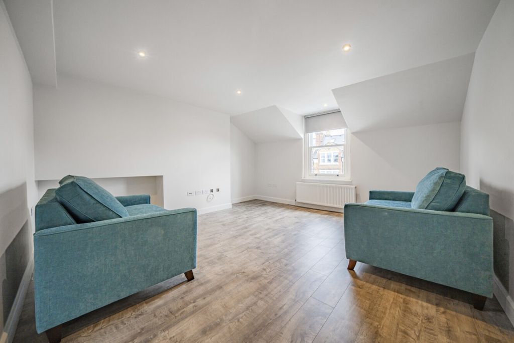 Property photo 1 of 6 1124420 (2)