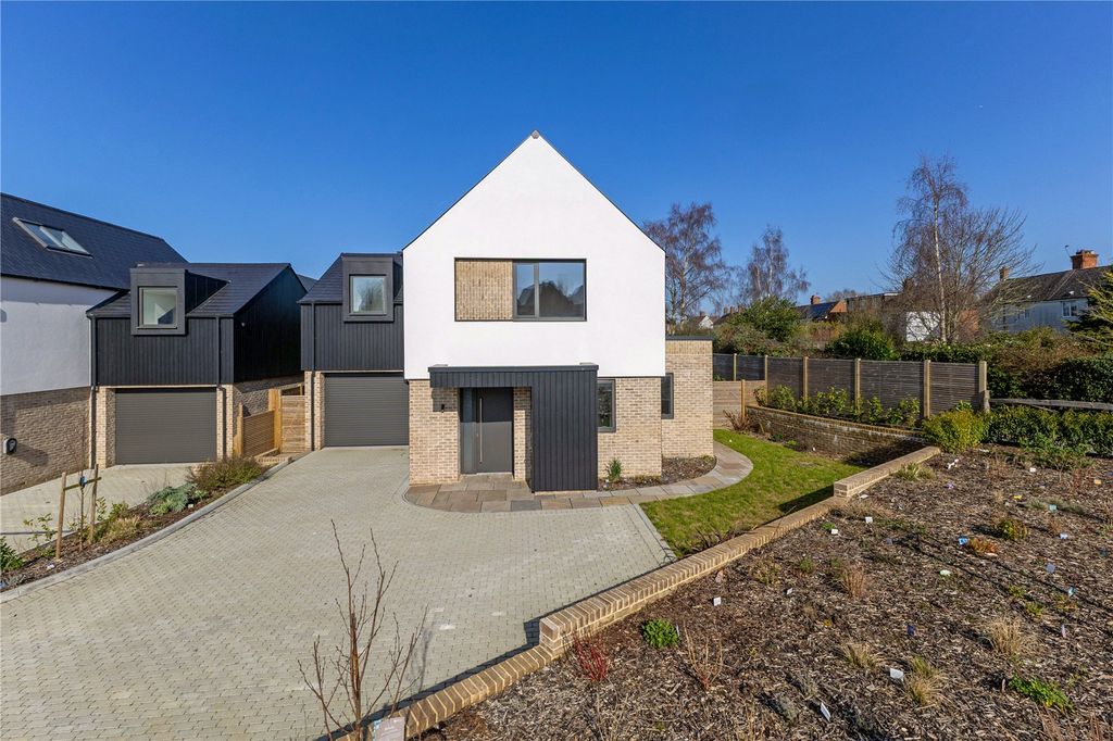 Property photo 1 of 16 External