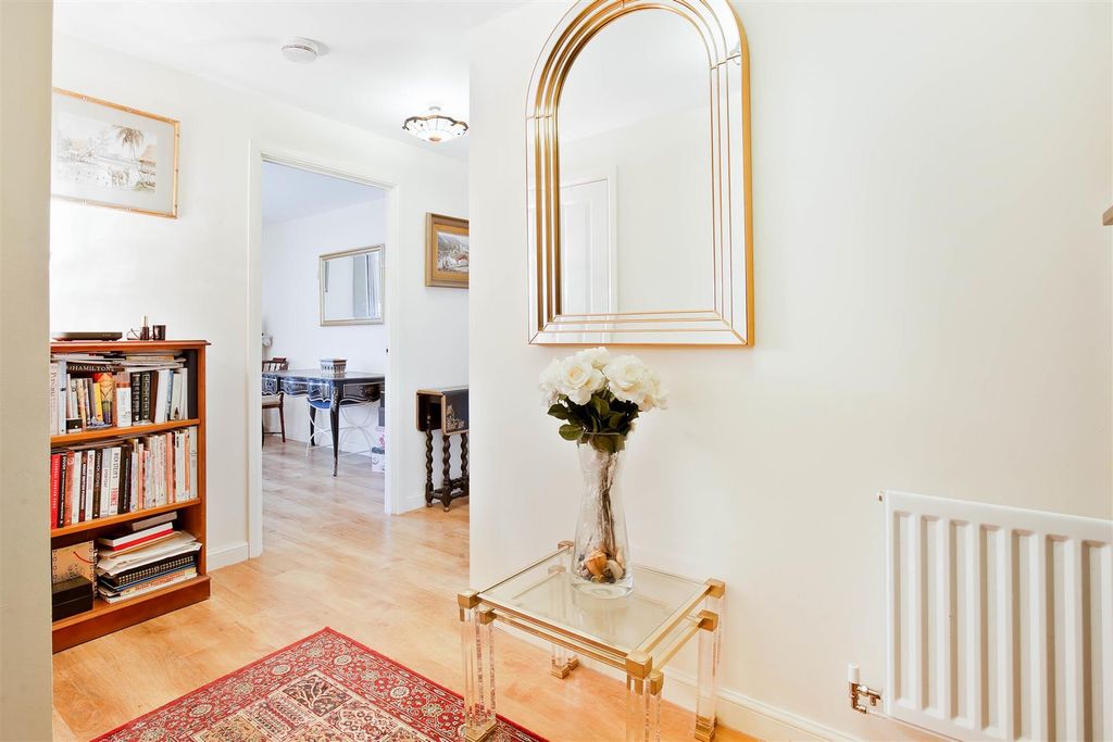 Property photo 2 of 12 452599971 -  3.Jpg