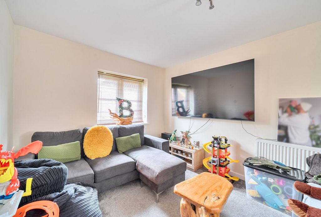 Property photo 2 of 22 1469609-16-6A3150...