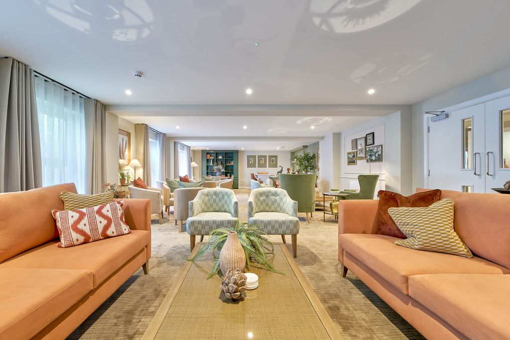 Property photo 2 of 16 Show Home Communal Lounge