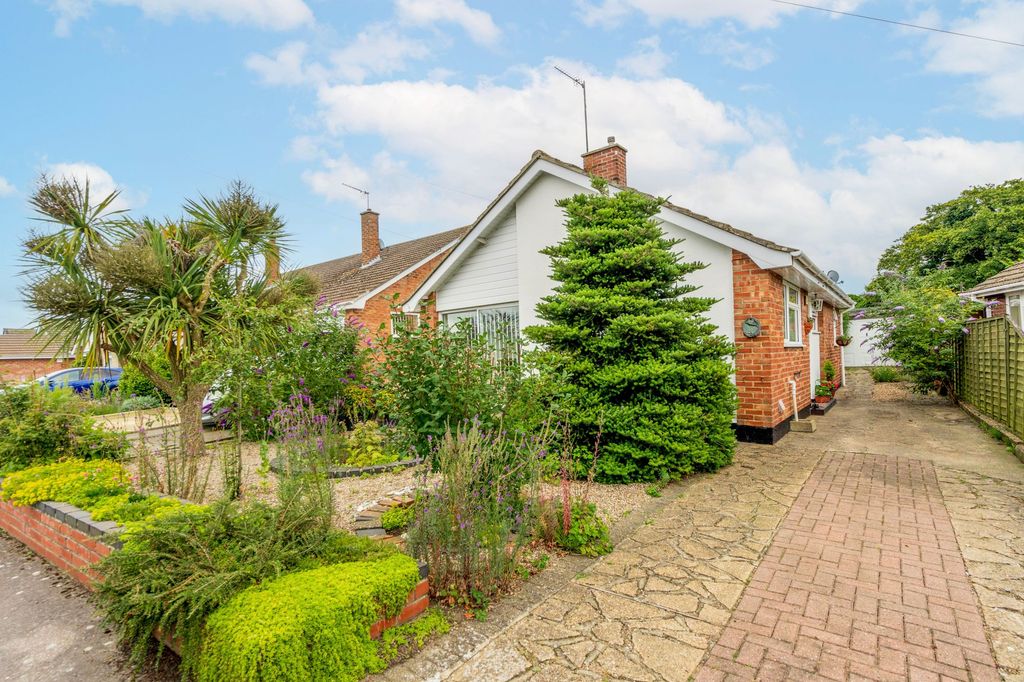 Property photo 1 of 19