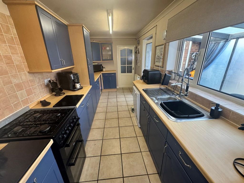 Property photo 2 of 16 9.Jpg