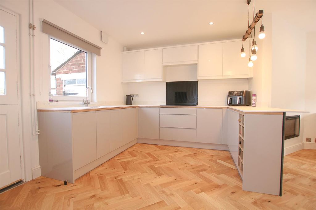 Property photo 3 of 12 Img_3756.Jpg