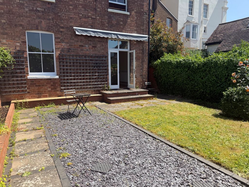 Additional image 10 of 2 bed flat for saleClarendon Place, Leamington Spa CV32