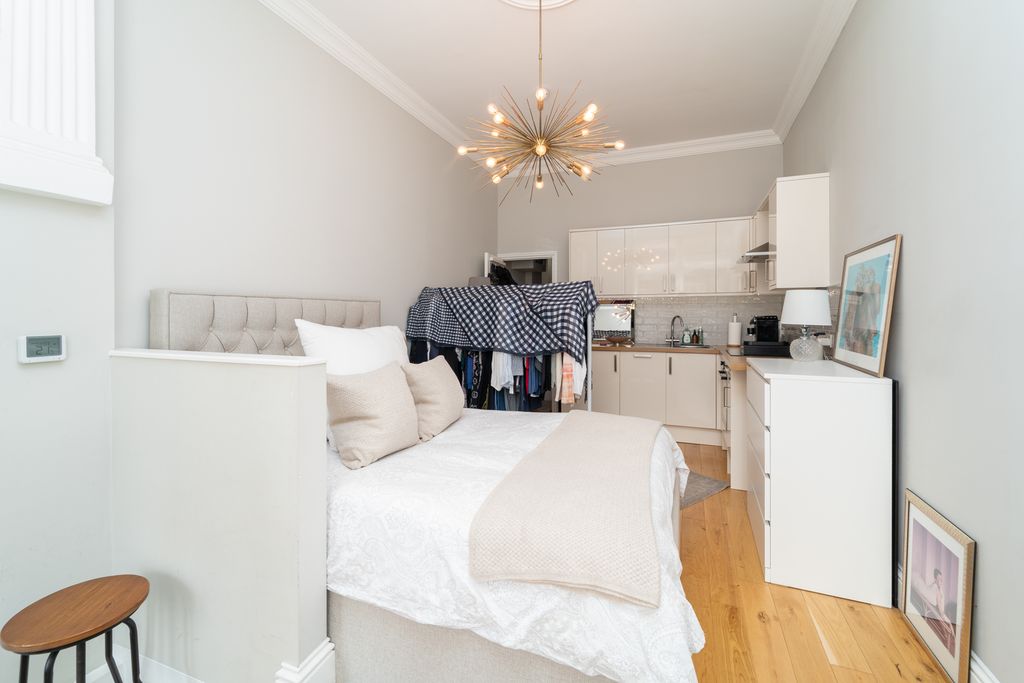 Property photo 1 of 8 Ndb07524-Edit