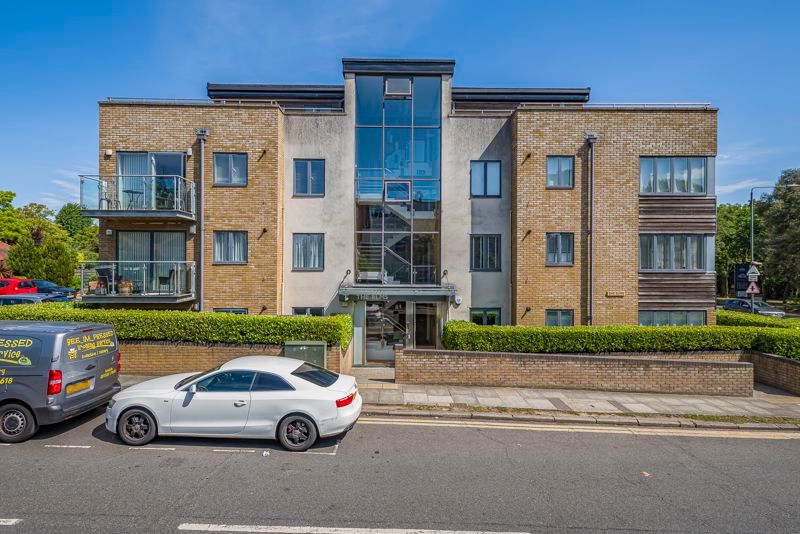 Property photo 1 of 19 External