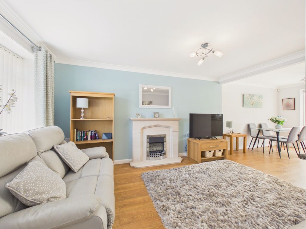 Property photo 3 of 12 5255234