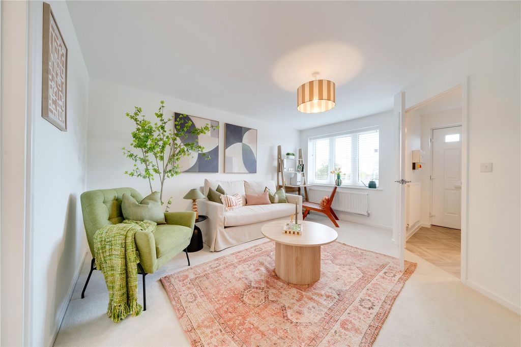 Property photo 2 of 12 Picture No. 18