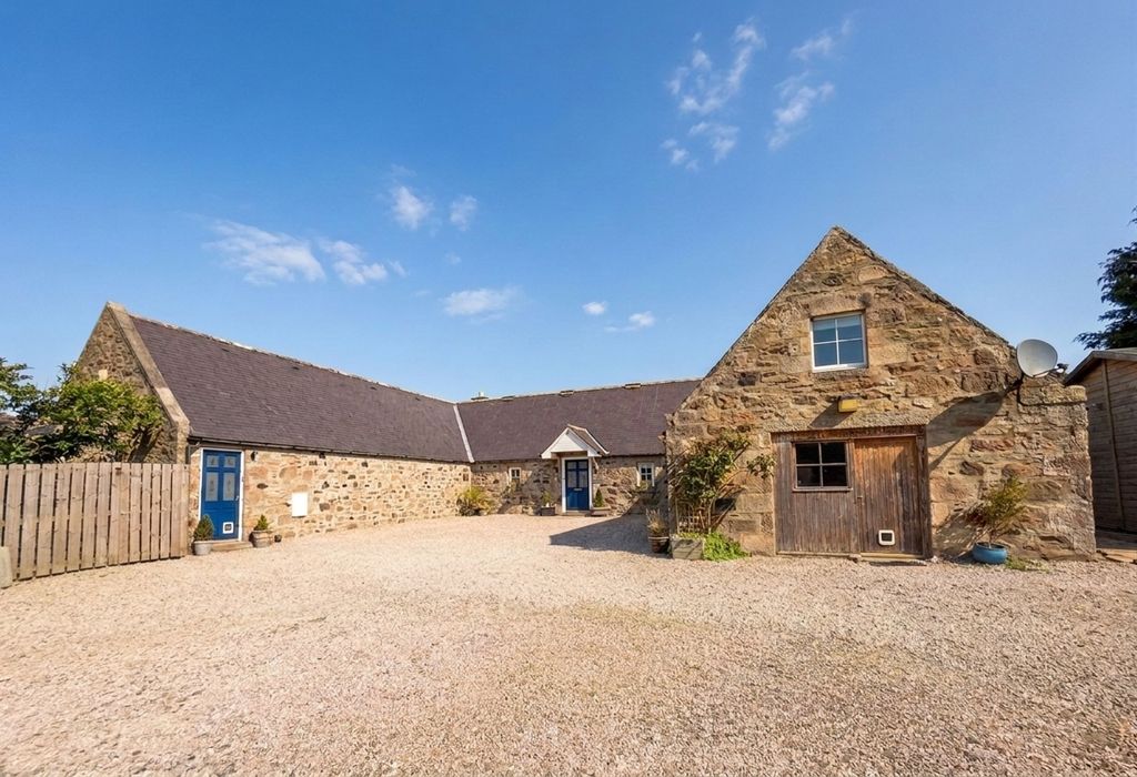 Property photo 2 of 37