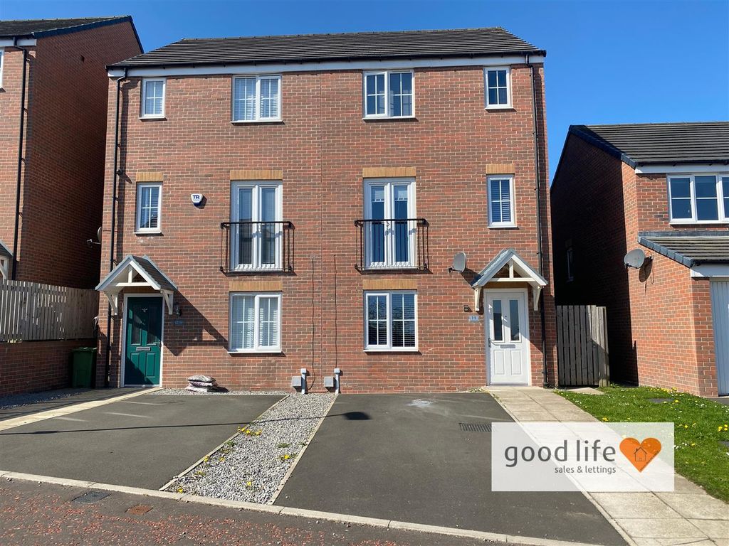 Property photo 1 of 26 20260424_095504903_Ios14Wiltshireclose.Jpg