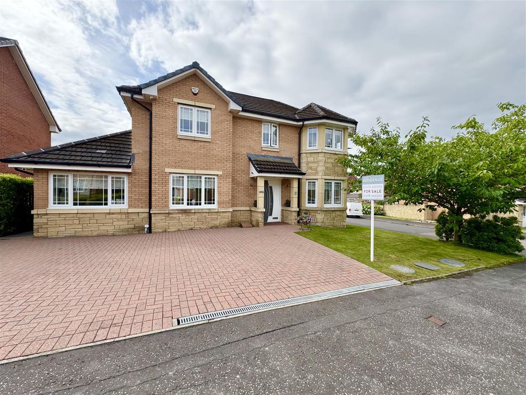 Property photo 1 of 28 External