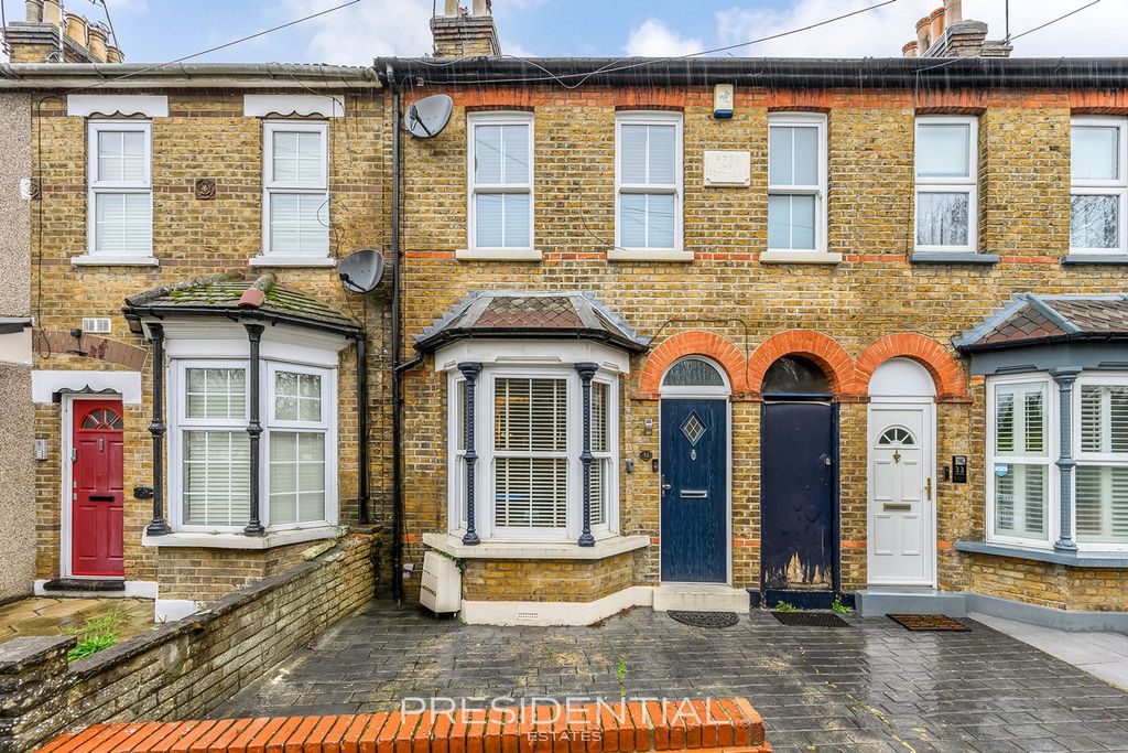 Property photo 1 of 29