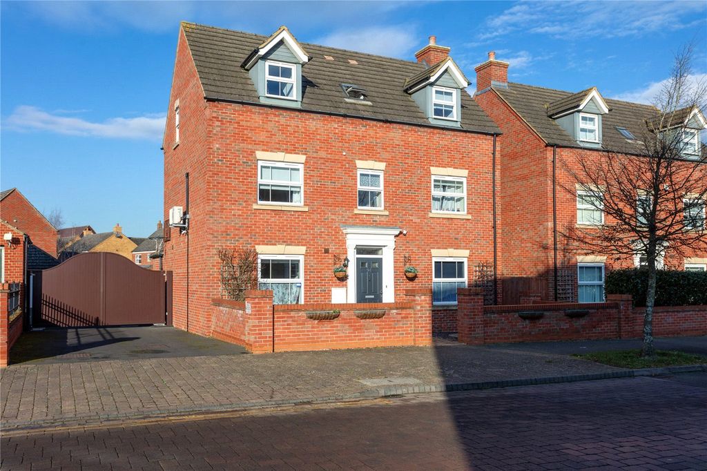 Property photo 1 of 25 Picture No. 20