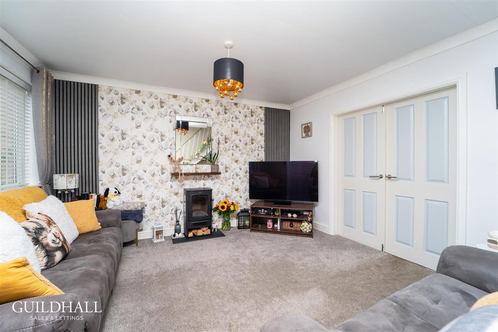 Property photo 2 of 19 1-13.Jpg