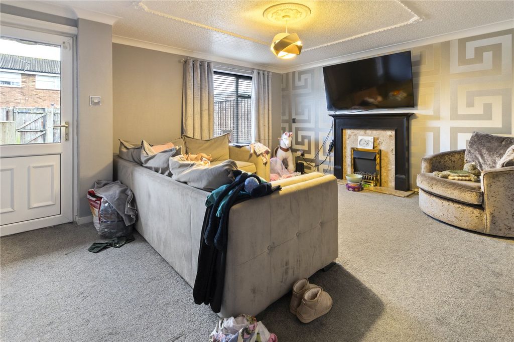 Property photo 2 of 11 Picture No. 08