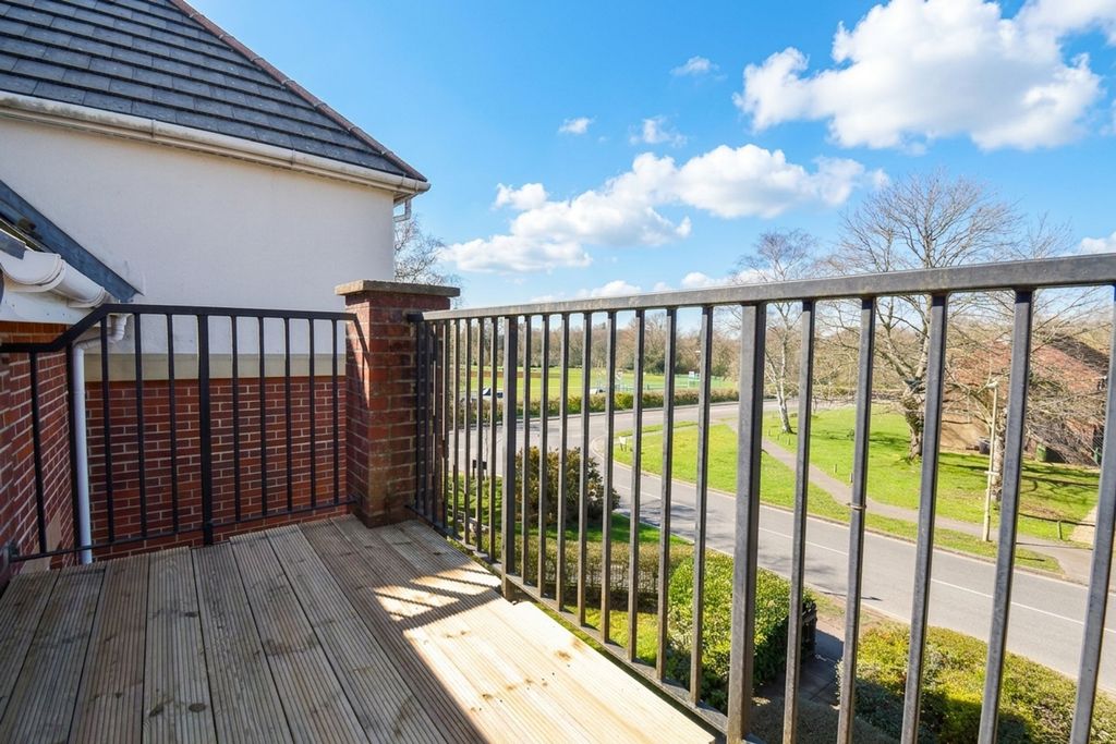 Property photo 3 of 9