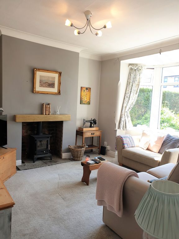 Property photo 2 of 12