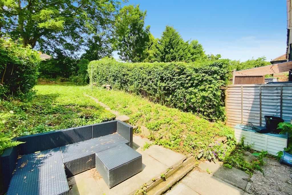 Property photo 3 of 18