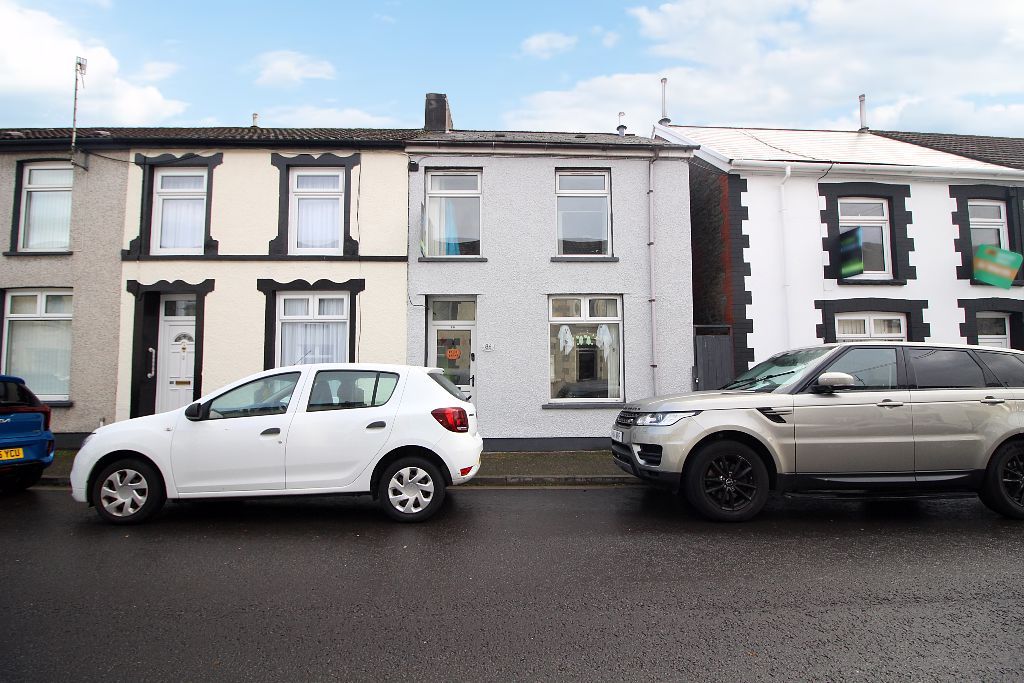 Property photo 1 of 10 Front Aspect