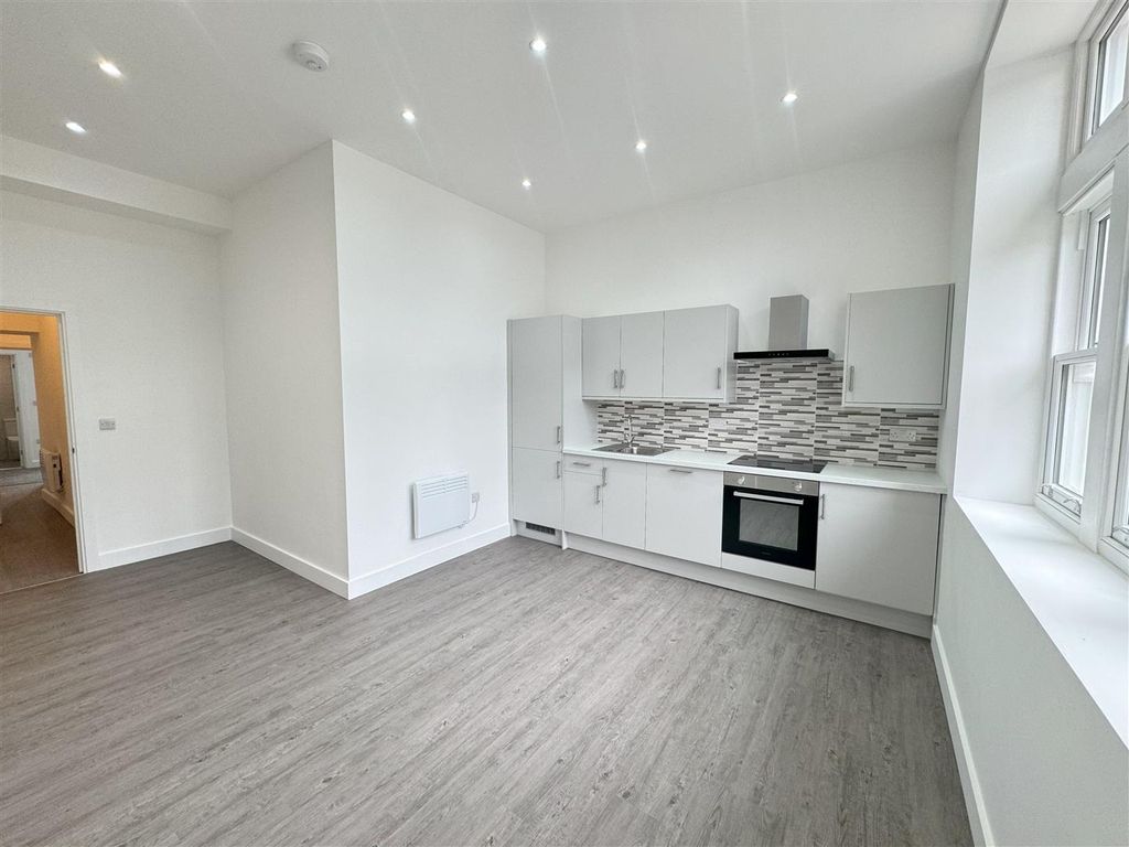 Property photo 3 of 11 Img_1547.Jpg