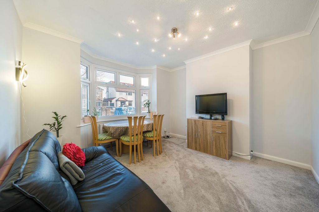 Property photo 3 of 9 Picture No. 07