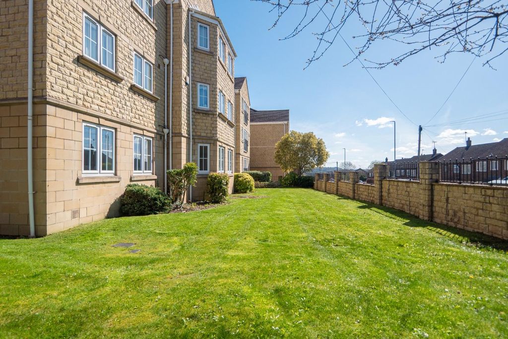 Additional image 14 of 2 bed flat for saleBritannia Mews, Hough Side Road, Pudsey LS28