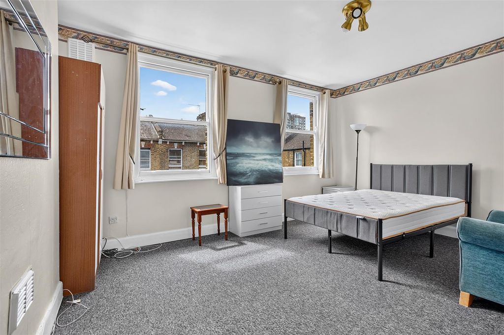 Property photo 3 of 11 8Y3A7393.Jpg