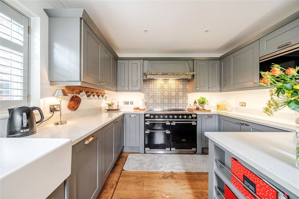 Additional image 8 of 5 bed semi-detached house for saleSpringfield Close, Westham, East Sussex BN24