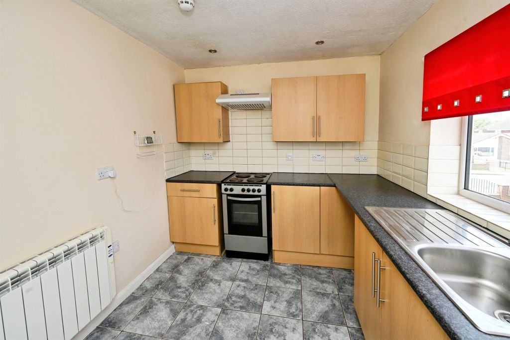 Property photo 3 of 13