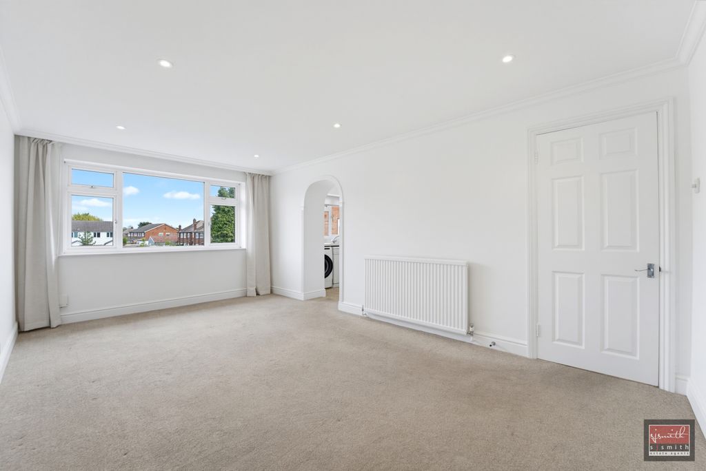 Property photo 3 of 13 Dsc04649