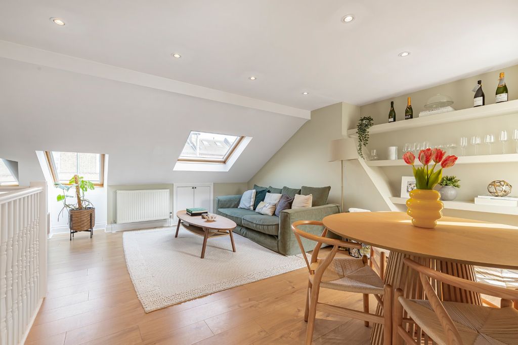 Property photo 1 of 9 Picture No. 06